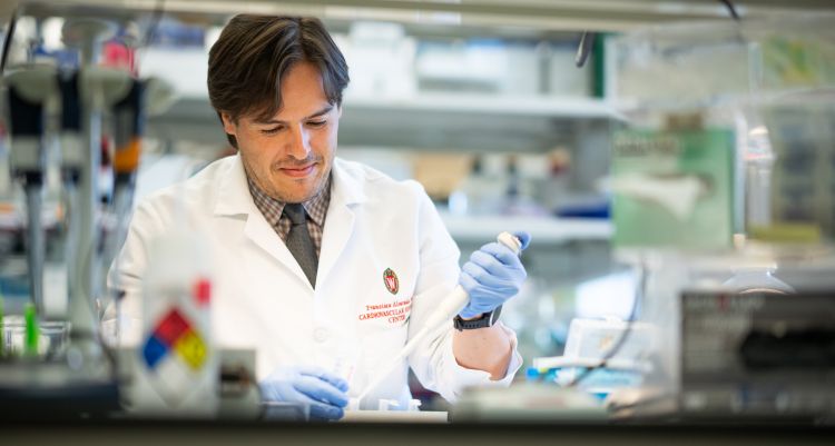 Francisco Alvarado, Pharm D, PhD, assistant professor, in the lab